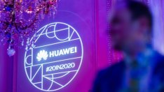 Китай обвини САЩ в лицемерие заради Huawei