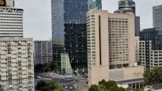 Най-големият собственик на офиси в Берлин насочва поглед към Варшава