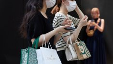 Свързаните с Covid акции отново са на дневен ред в Азия след нов ръст на случаите