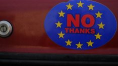 "Коктейл" от кризи може да отприщи дезинтеграция в ЕС