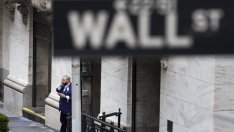 Опасенията от изкривявания в еврозоната тежат над пазарите