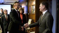 Унгария обсъжда с Русия как да бъдат избегнати европейски ядрени санкции