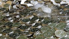 Бюджетният излишък продължава да расте