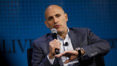 Walmart се разделя с архитекта на своя онлайн бизнес