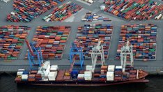 Търговският излишък на Германия със САЩ се свива, но остава висок