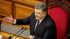 Украинският президент декларира доходи над 455 хил. долара през 2016 г.