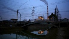 Бизнес активността в британската промишленост се ускорява леко през октомври