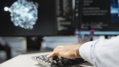 AI носи радикална трансформация на интелектуалния труд