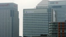 Кредитори намаляват маржовете си в битка за клиенти във Великобритания