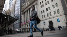 Заплатите на ръководителите на американските банки растат въпреки пандемията