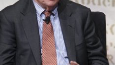 Мартин Фелдстейн: Фед бърка, като отлага нормализирането на икономиката