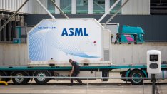 ASML: Може и да не успеем да запишем растеж през 2026 г.