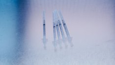 Специалист: Седмица след втората доза на Moderna човек е напълно защитен