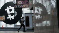 Биткойнът бележи най-доброто начало на годината от пандемията насам