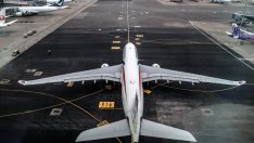 IATA: Световната авиоиндустрия ще се върне към рентабилност през 2023 г.