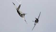 Николай Ненчев е обвинен заради договора за ремонт на МиГ-29