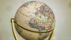 България през 2017 г. - в хватката на обръч от нестабилни процеси