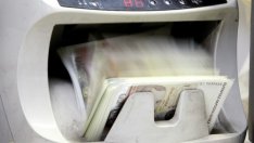 Депозитите на домакинствата с първи спад след банковата паника от юни 2014 г.