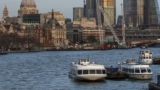 След Brexit: Великобритания спира кранчето за нискоквалифицирани чужденци