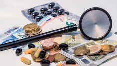 Синдикатите не приемат орязване на парите за болнични, искат среща с премиера*