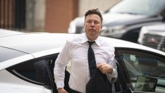 Мъск не смята, че туитовете му са от чак такова значение за акциите на Tesla