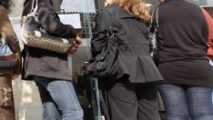 Безработицата в Гърция достигна ново рекордно високо ниво през януари – 27,2%