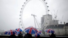 Доходите във Великобритания растат с най-бързи темпове от 2015 г.