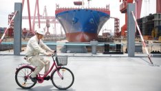 Китай се отваря за чужди инвестиции в корабостроенето и самолетостроенето