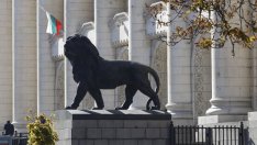 Прокуратурата разследва неправомерно усвояване на субсидии за млади фермери