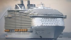 Най-големият круизен кораб в света акостира в Саутхамптън 