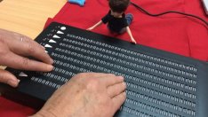 Британска компания пуска на пазара електронен четец за слепи хора