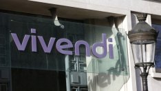 Полицаи нахлуха в централата на Vivendi