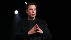 Twitter: Сделката с Мъск е в ход, няма прекъсване