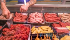 ЕС увеличава преходния период за проверките на месото в Северна Ирландия