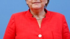 Меркел: Турция трябва  да осигури независимостта  на централната банка