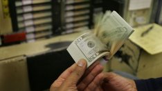 Ликвидността от Фед може да се окаже проблем за могъщия долар