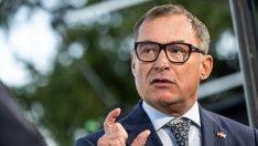 Йоахим Нагел: Европа трябва да очертае червени линии пред Китай