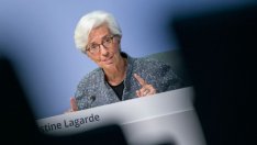 Лагард: ЕЦБ продължава покупките на дълг въпреки решението от Карлсруе