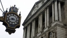 За централните банки омикрон е само още една дума за отлагане