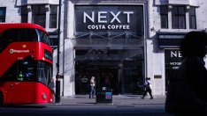 Next очаква по-бавен ръст на продажбите заради "анемичния" ръст на британската икономика