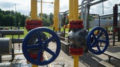 Алжир предложи създаване на постоянен комитет за наблюдение на петролния пазар