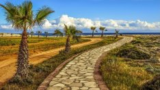 "Новият път на коприната" от Китай ще мине и през Кипър