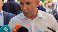 Радев: Ще връча третия мандат за съставяне на правителство най-късно в петък