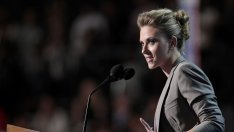 "Черната вдовица" донесе 125 млн. долара онлайн приходи на Disney