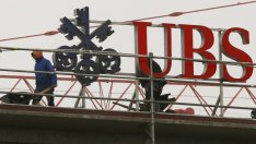 Печалбата на UBS надмина сериозно очакванията