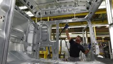 Производствената активност в еврозоната се ускорява през декември