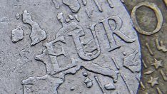 Валутният съюз в центъра на европейския проект е незавършен