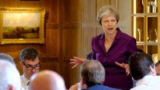 Мей си осигури обща позиция на кабинета за плана ѝ за Brexit