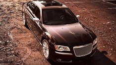 Моделът 300 стана най-луксозният седан на Chrysler