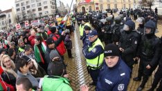 Бизнесът се разграничи от партиите, подкрепили вчерашния протест 